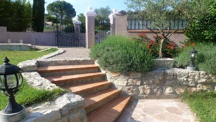 Escalier menant à l'appartement